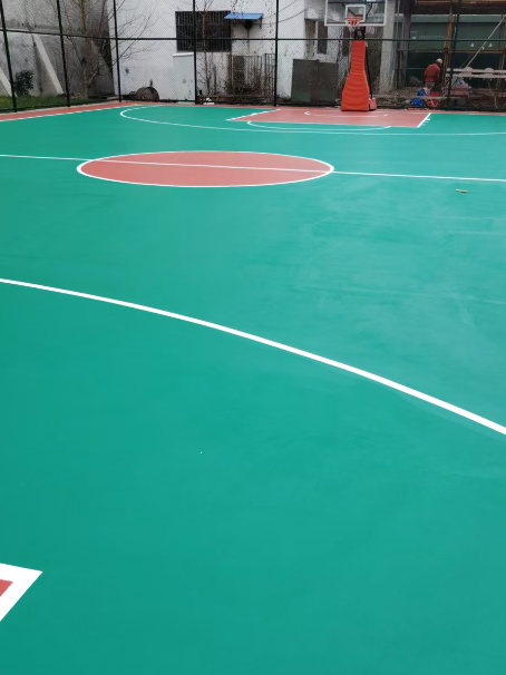 晴隆 球场长期使用易出现地面开裂